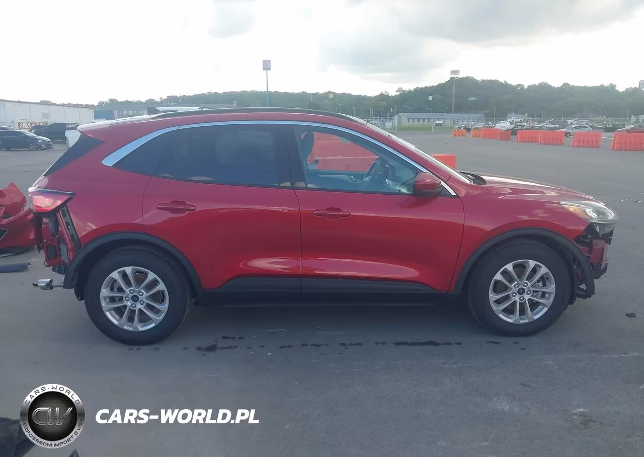 2020 Ford Escape Se VIN:1FMCU0G6XLUB97568 - 14