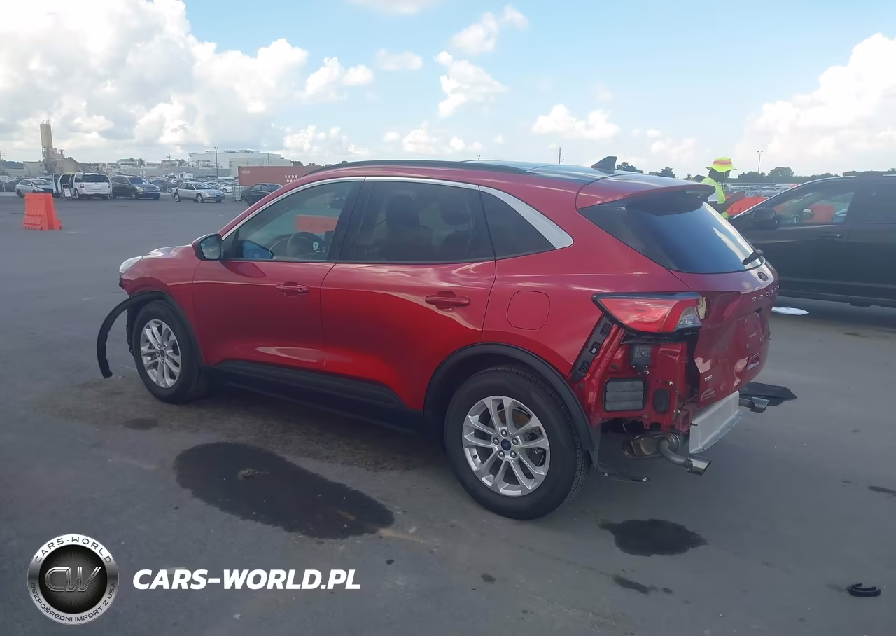 2020 Ford Escape Se VIN:1FMCU0G6XLUB97568 - 3