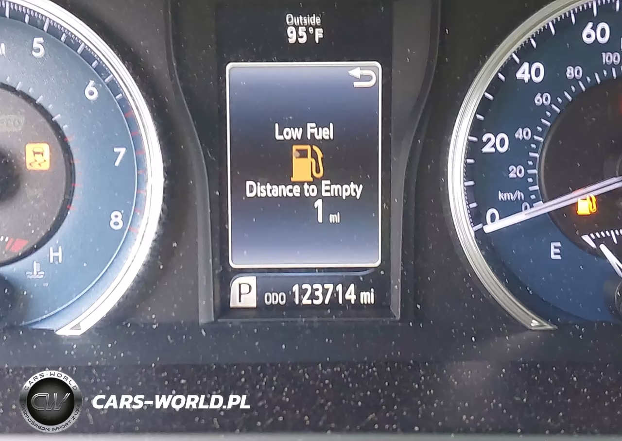 2017 Toyota Camry Le VIN:4T1BF1FK4HU378098 - 16
