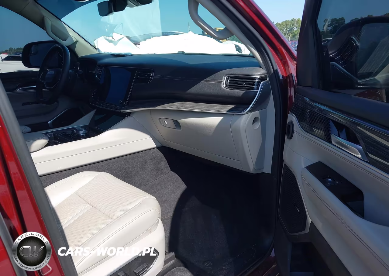 2022 Jeep Wagoneer Series Iii 4X4 VIN:1C4SJVDT5NS205266 - 5