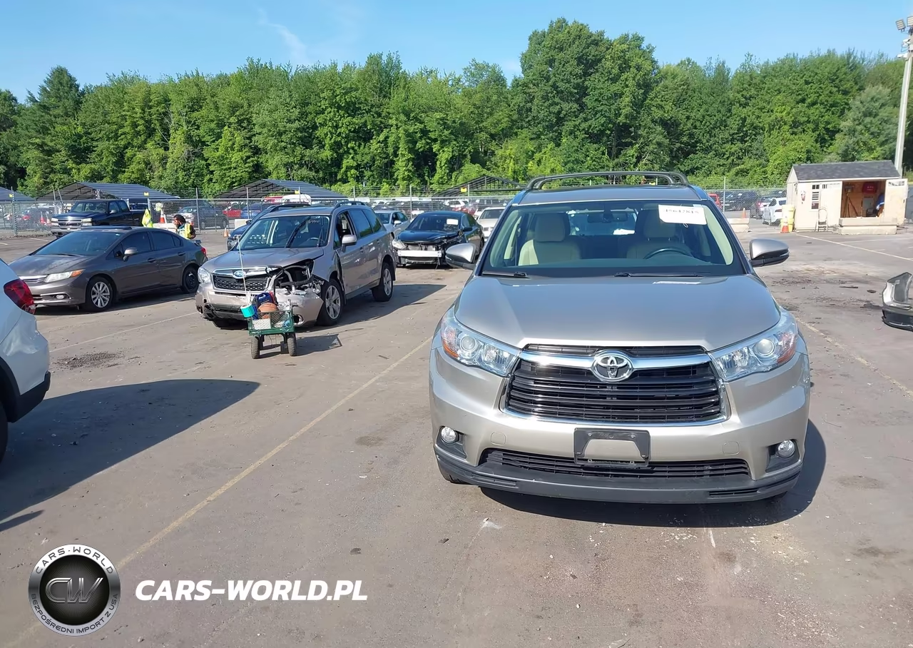 2016 Toyota Highlander Xle V6 VIN:5TDJKRFH4GS294364 - 13