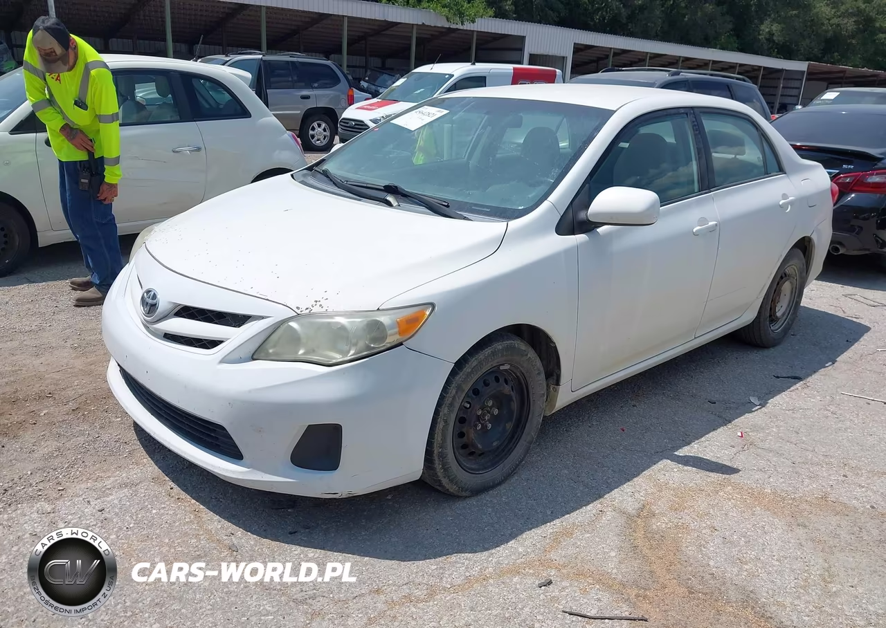 2011 Toyota Corolla Le VIN:2T1BU4EE6BC613502 - 2
