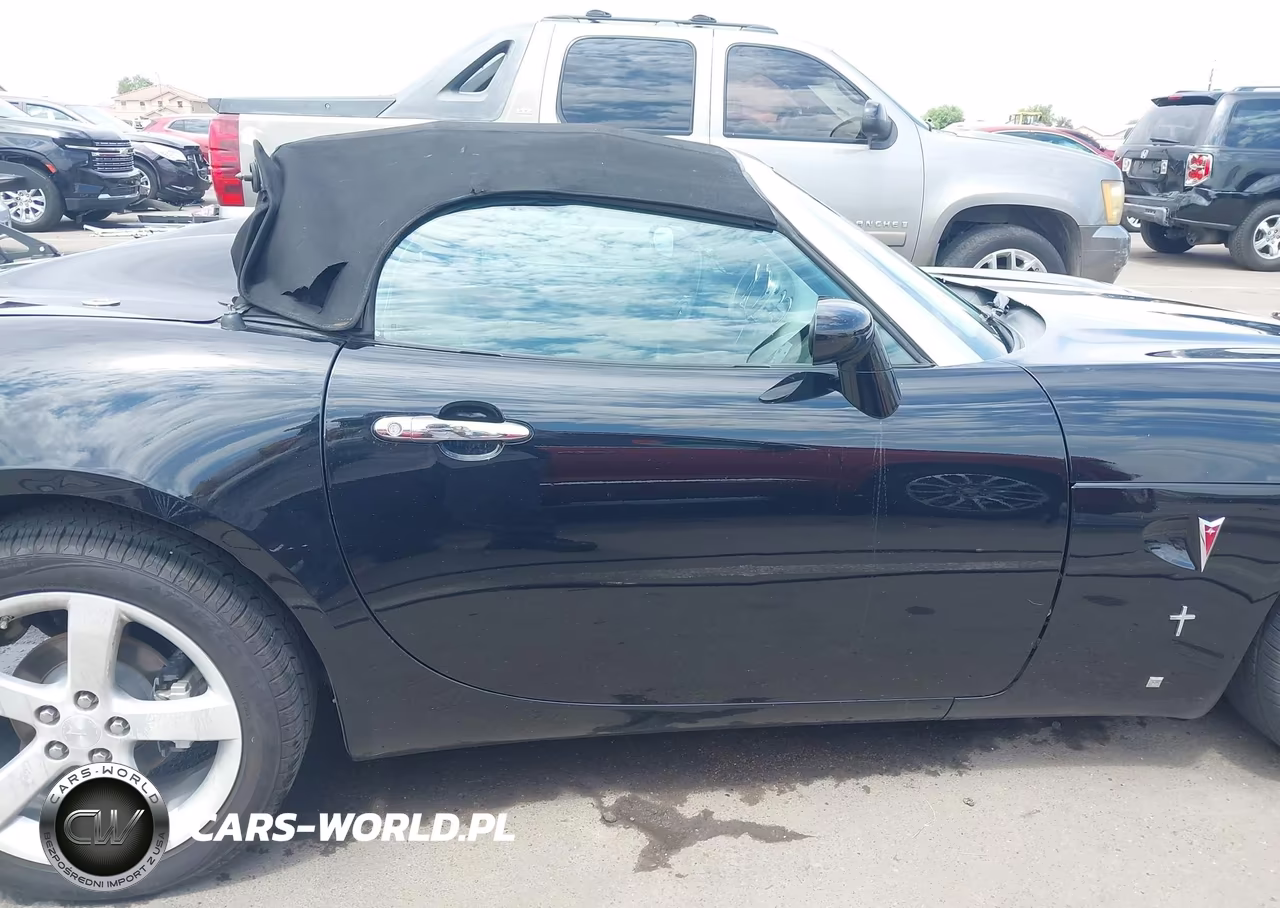 2008 Pontiac Solstice VIN:1G2MB35B78Y120211 - 13