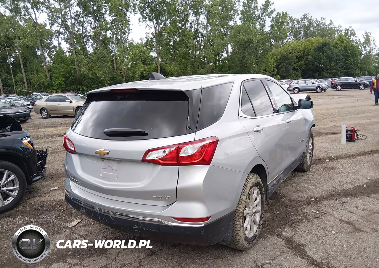 2018 Chevrolet Equinox Lt VIN:3GNAXSEV6JL343018 - 4