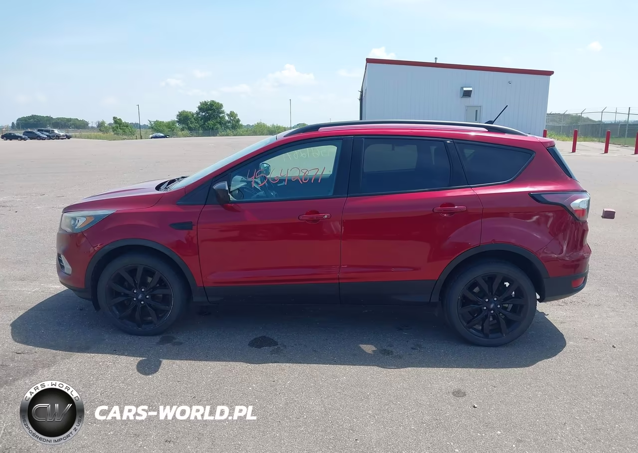 2018 Ford Escape Se VIN:1FMCU0GD1JUA63219 - 15