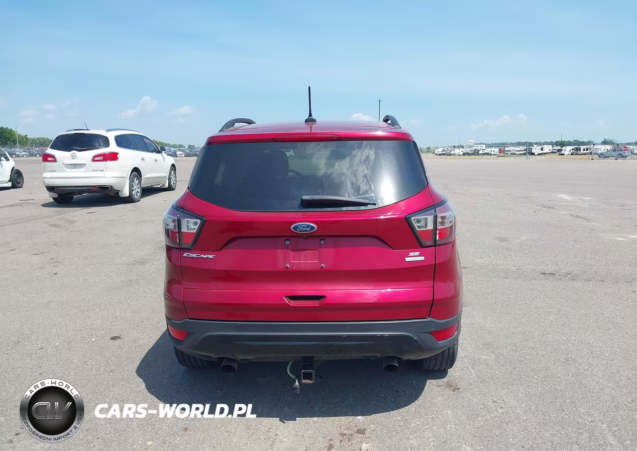 2018 Ford Escape Se VIN:1FMCU0GD1JUA63219 - 17