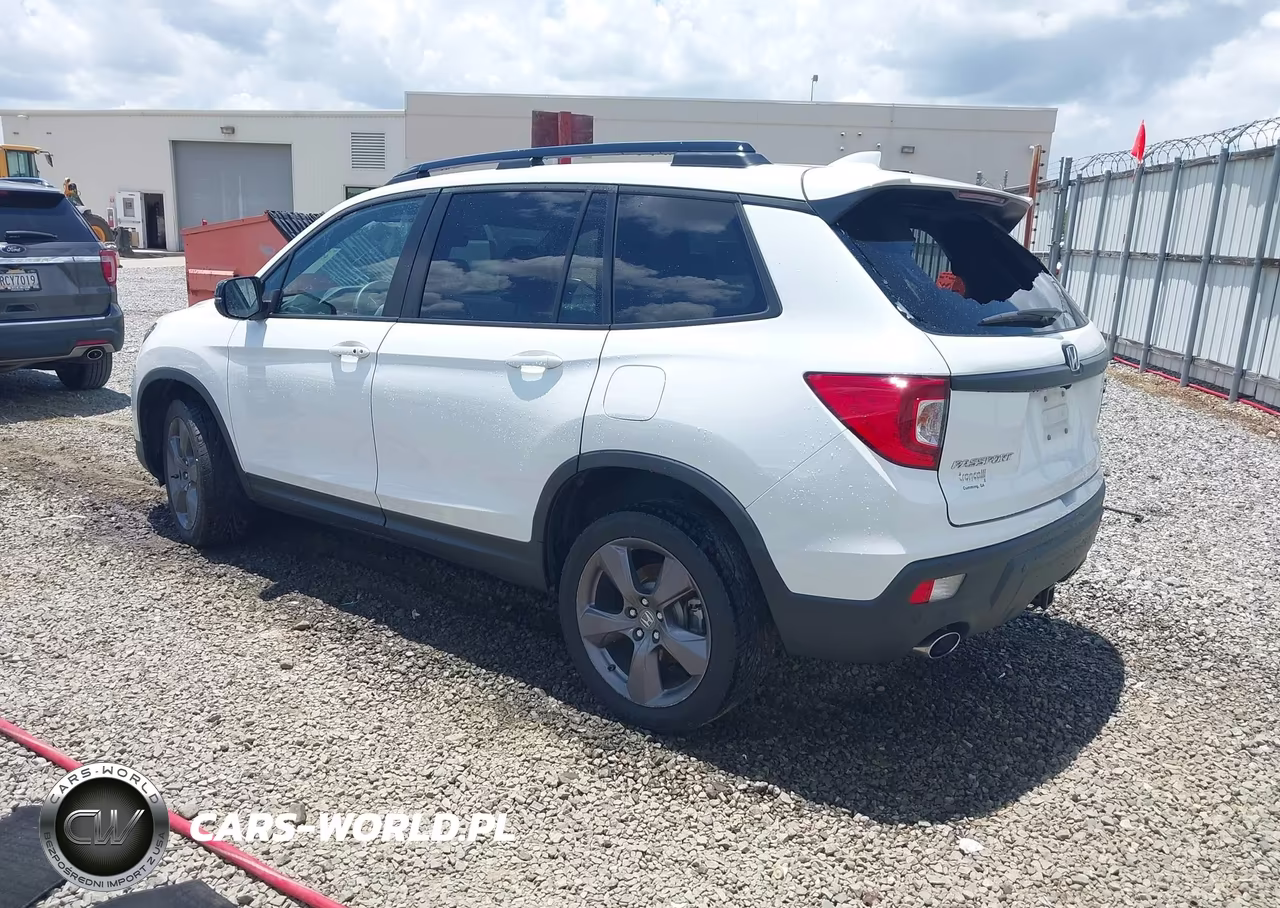 2020 Honda Passport Awd Touring VIN:5FNYF8H97LB013143 - 3