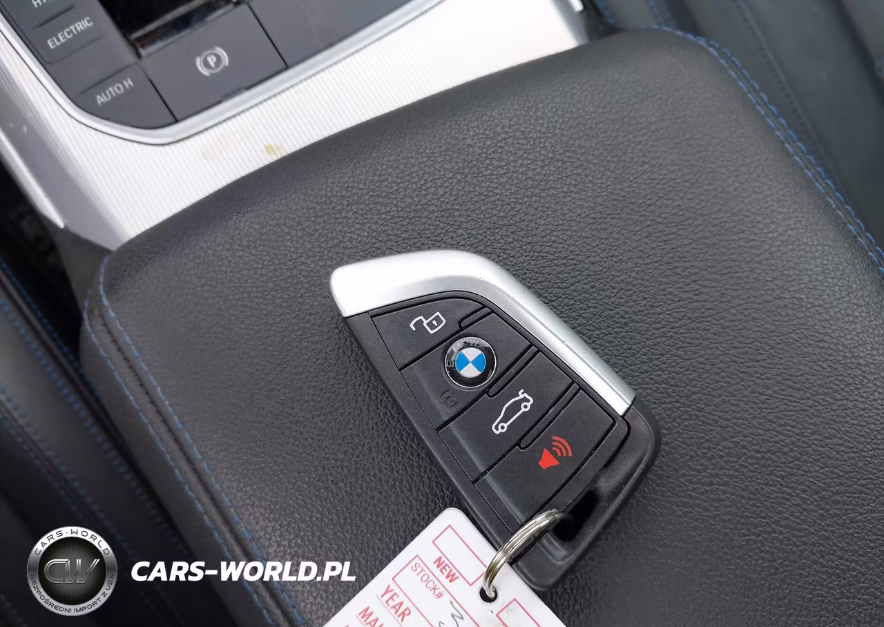 2023 BMW 330E xDrive VIN:3MW39FS08P8C96742 - 11