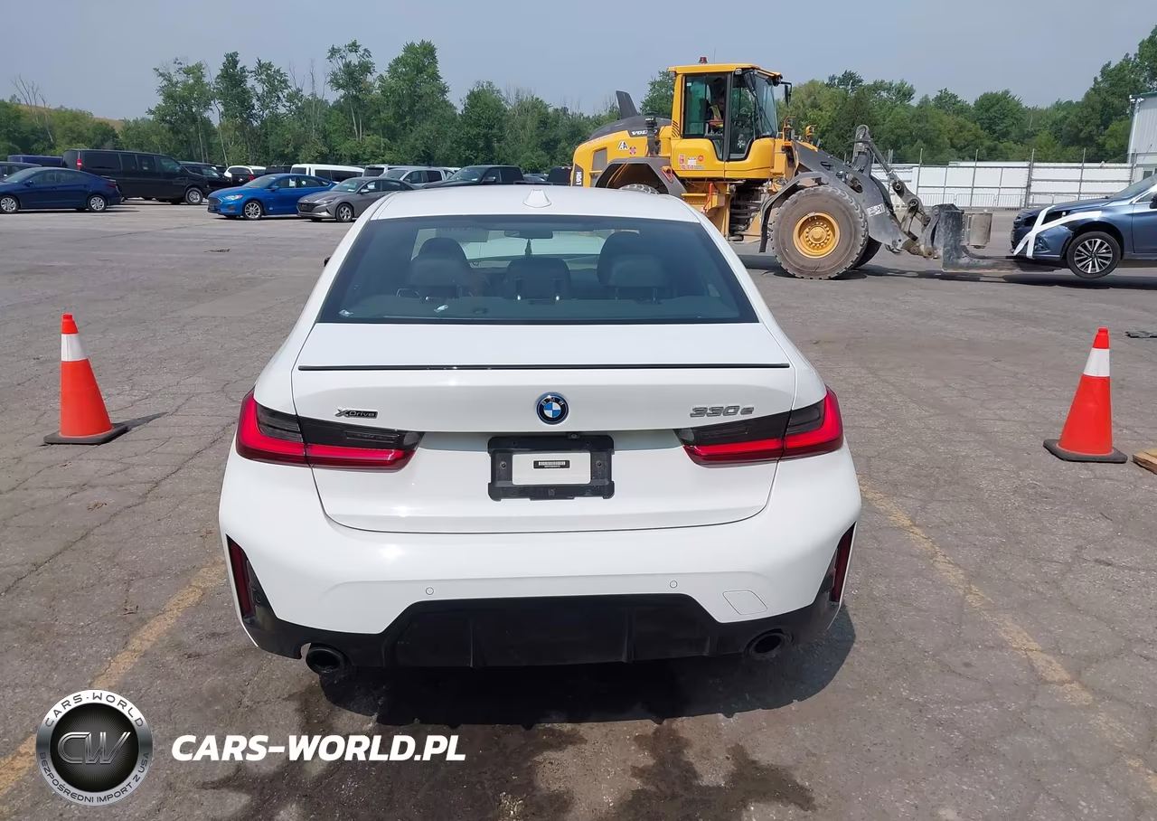 2023 BMW 330E xDrive VIN:3MW39FS08P8C96742 - 16