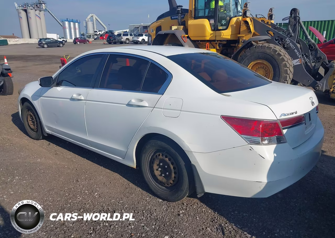 2011 Honda Accord 2.4 Lx VIN:1HGCP2F37BA057641 - 3
