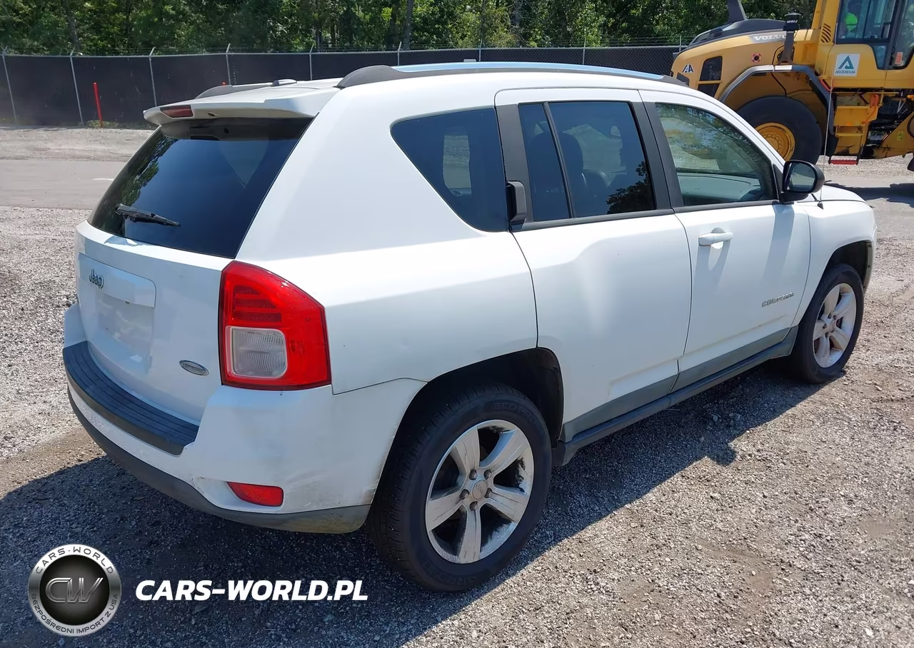 2011 Jeep Compass VIN:1J4NF1FB5BD250620 - 4