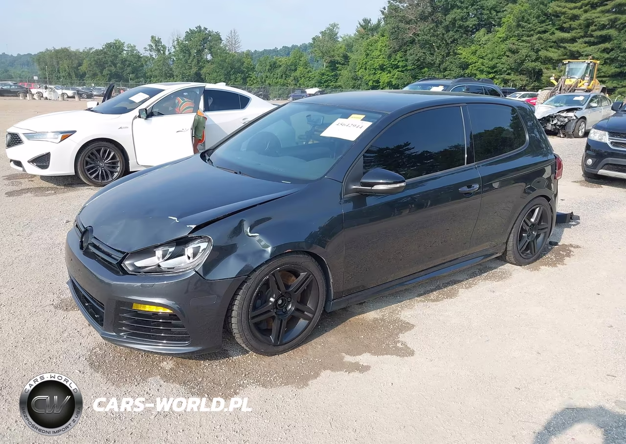 2013 Volkswagen Golf R 2-Door VIN:WVWRF7AJ6DW067727 - 2