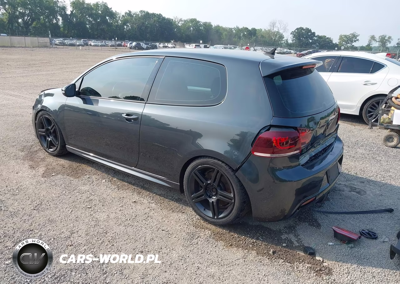 2013 Volkswagen Golf R 2-Door VIN:WVWRF7AJ6DW067727 - 3