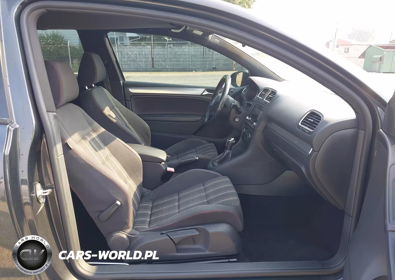 2013 Volkswagen Golf R 2-Door VIN:WVWRF7AJ6DW067727 - 5
