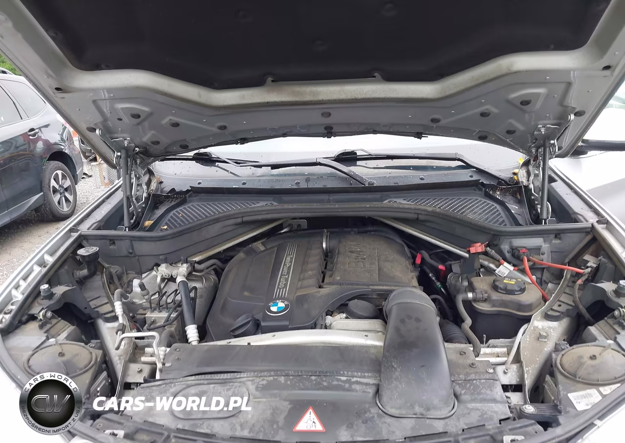 2015 BMW X5 xDrive35I VIN:5UXKR0C52F0P05735 - 10
