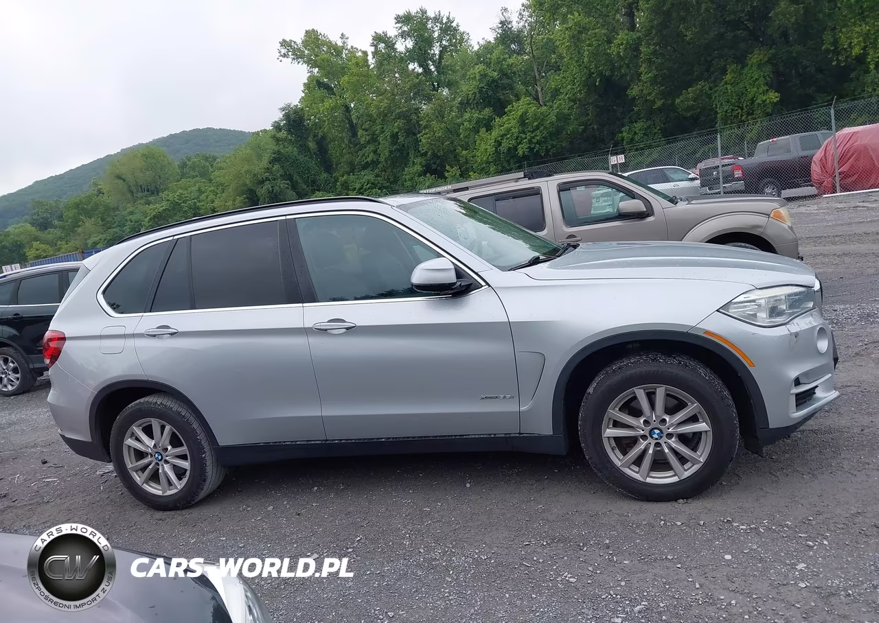2015 BMW X5 xDrive35I VIN:5UXKR0C52F0P05735 - 13