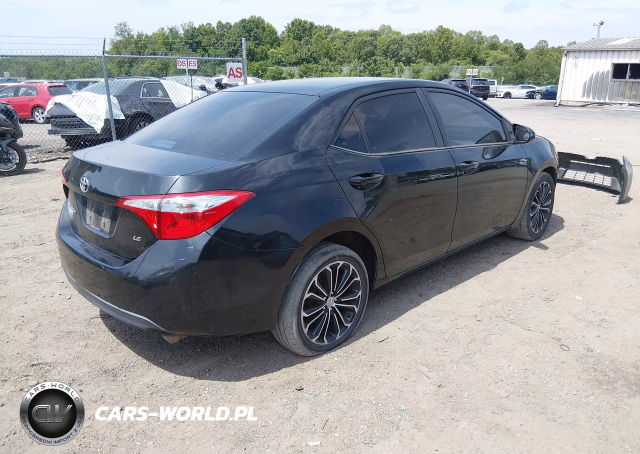 2015 Toyota Corolla Le VIN:2T1BURHE5FC359831 - 4