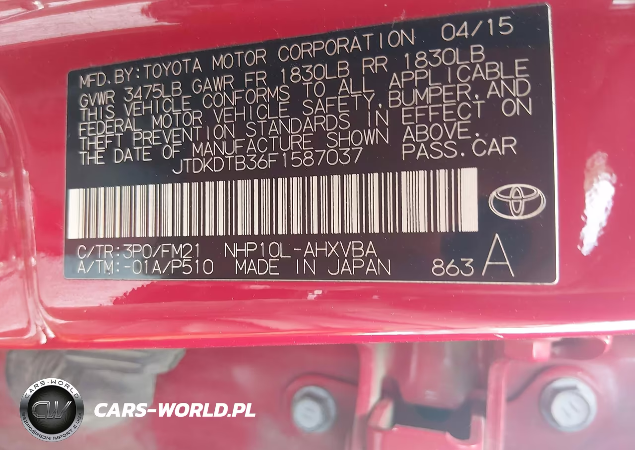 2015 Toyota Prius C Two VIN:JTDKDTB36F1587037 - 9
