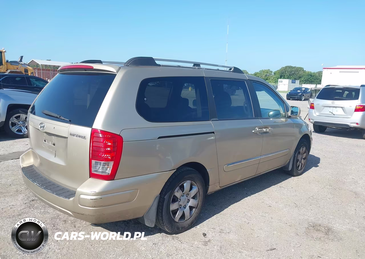 2008 Hyundai Entourage Gls-Limited VIN:KNDMC233886048932 - 4