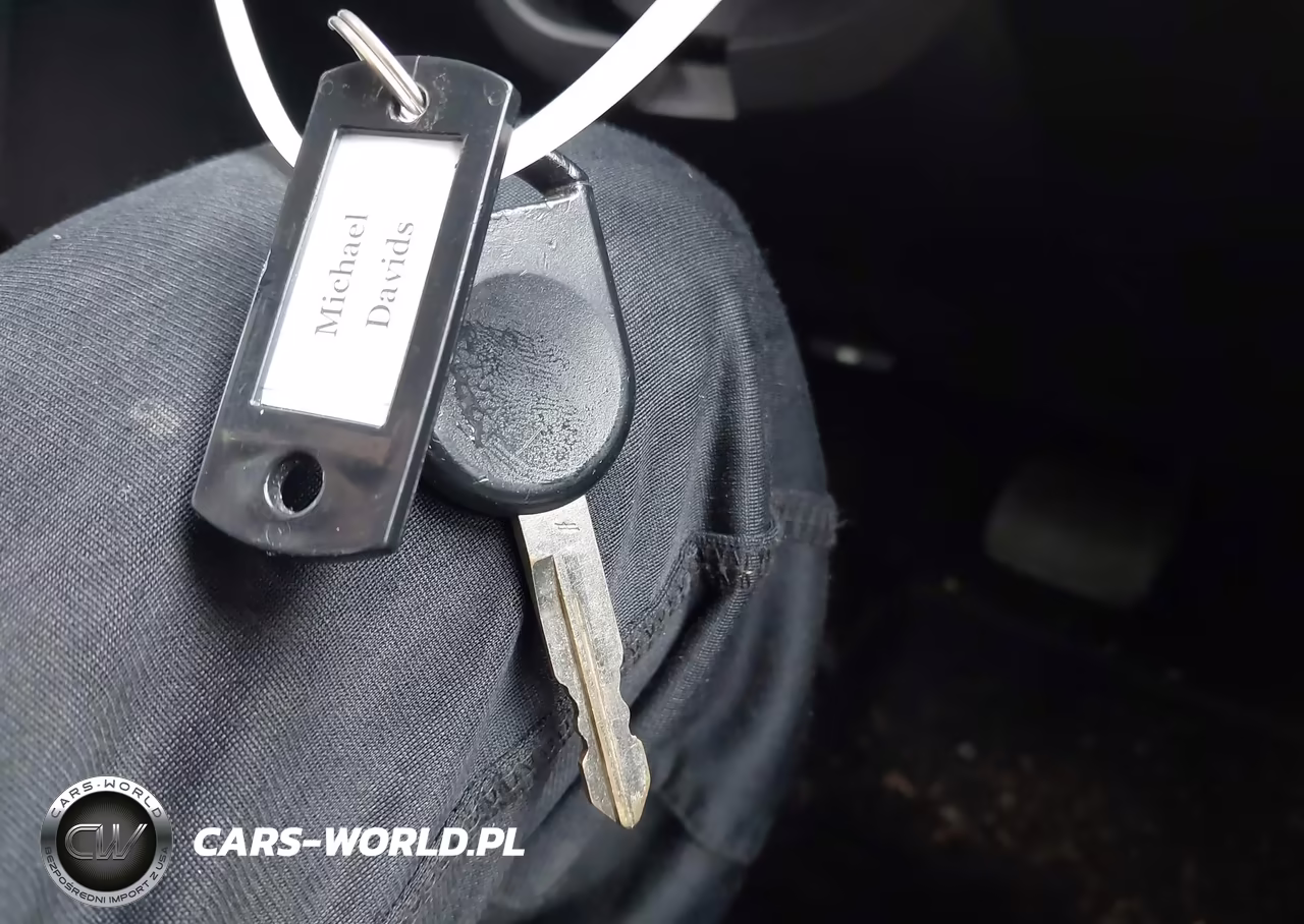 2008 Ford Focus Se VIN:1FAHP35N28W275498 - 11