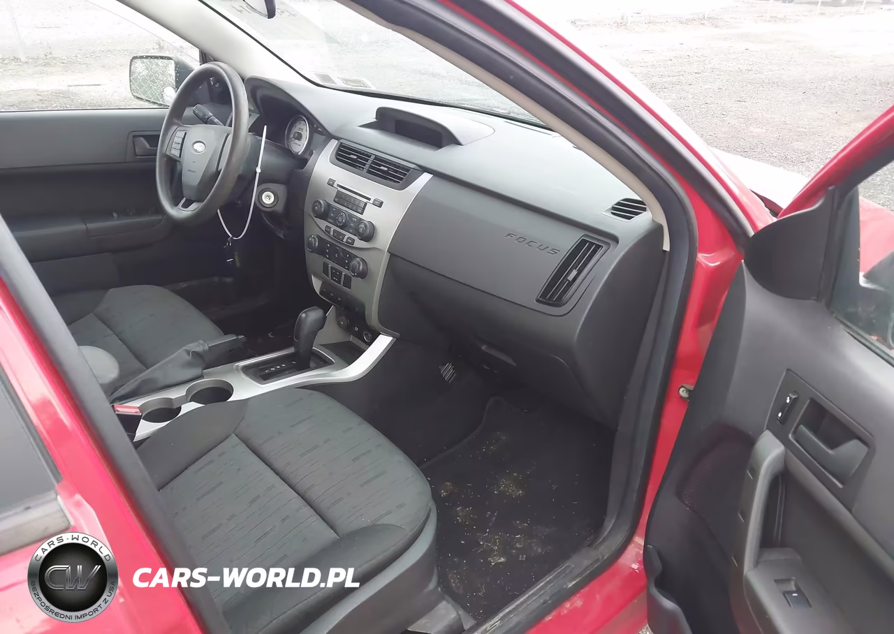 2008 Ford Focus Se VIN:1FAHP35N28W275498 - 5