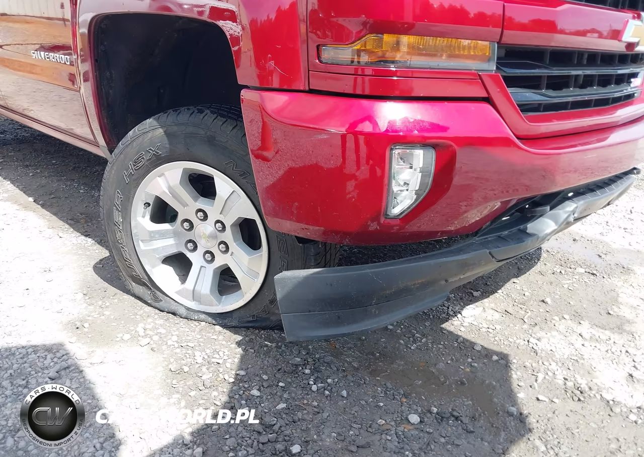 2018 Chevrolet Silverado 1500 2Lt VIN:3GCUKREC4JG628644 - 6