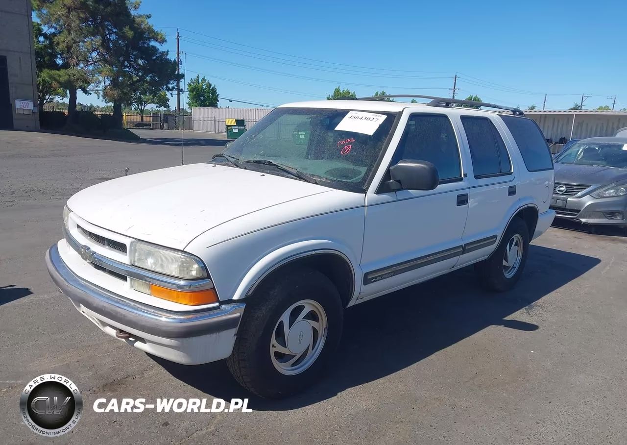 2000 Chevrolet Blazer Lt VIN:1GNDT13W0Y2282159 - 2