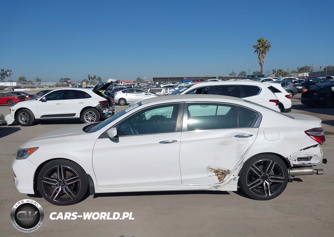 2017 Honda Accord Sport Se VIN:1HGCR2F12HA012592 - 15