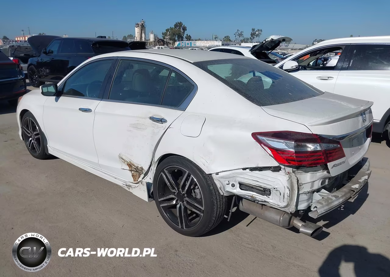2017 Honda Accord Sport Se VIN:1HGCR2F12HA012592 - 3