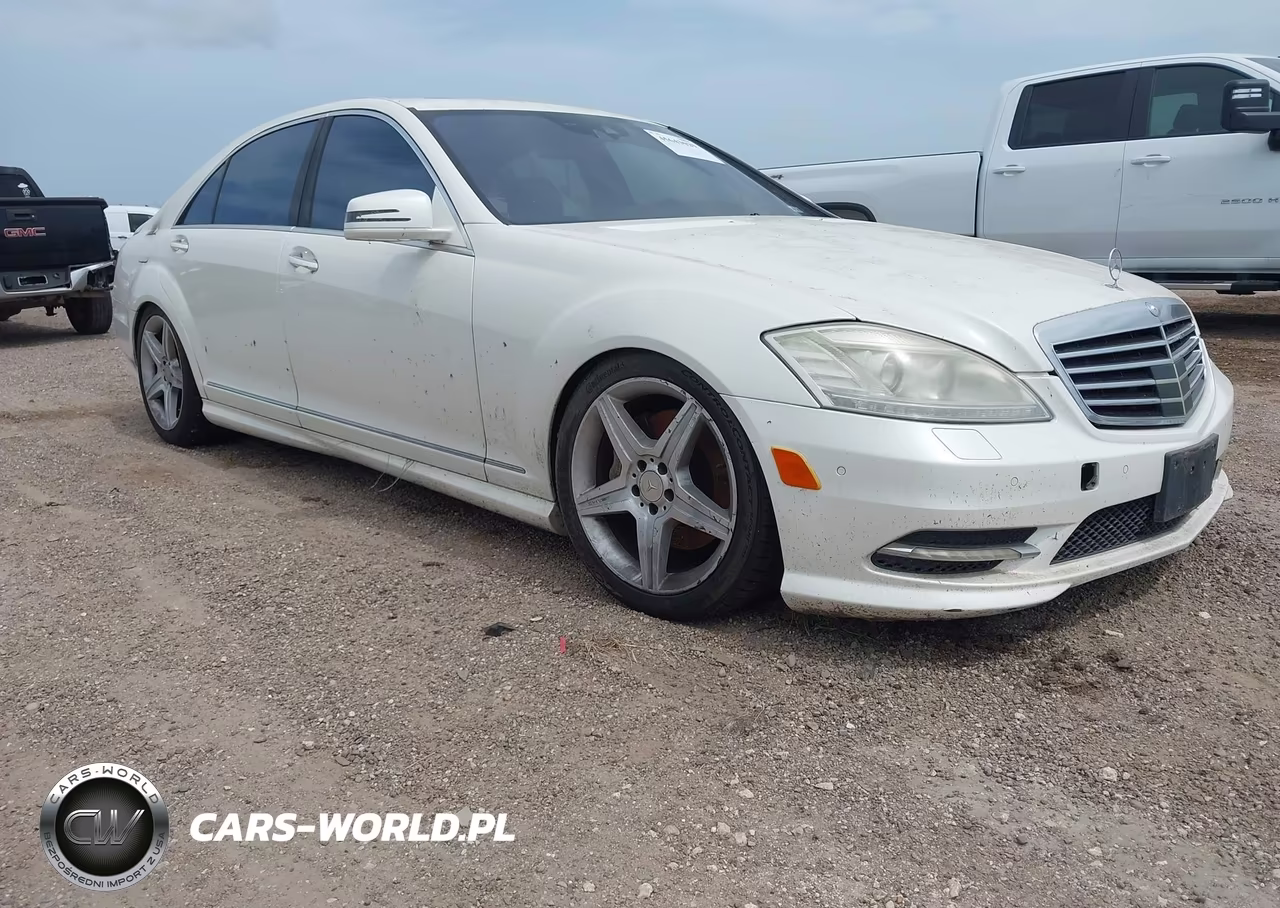 2011 Mercedes-Benz S 550 VIN:WDDNG7BBXBA415886 - 1