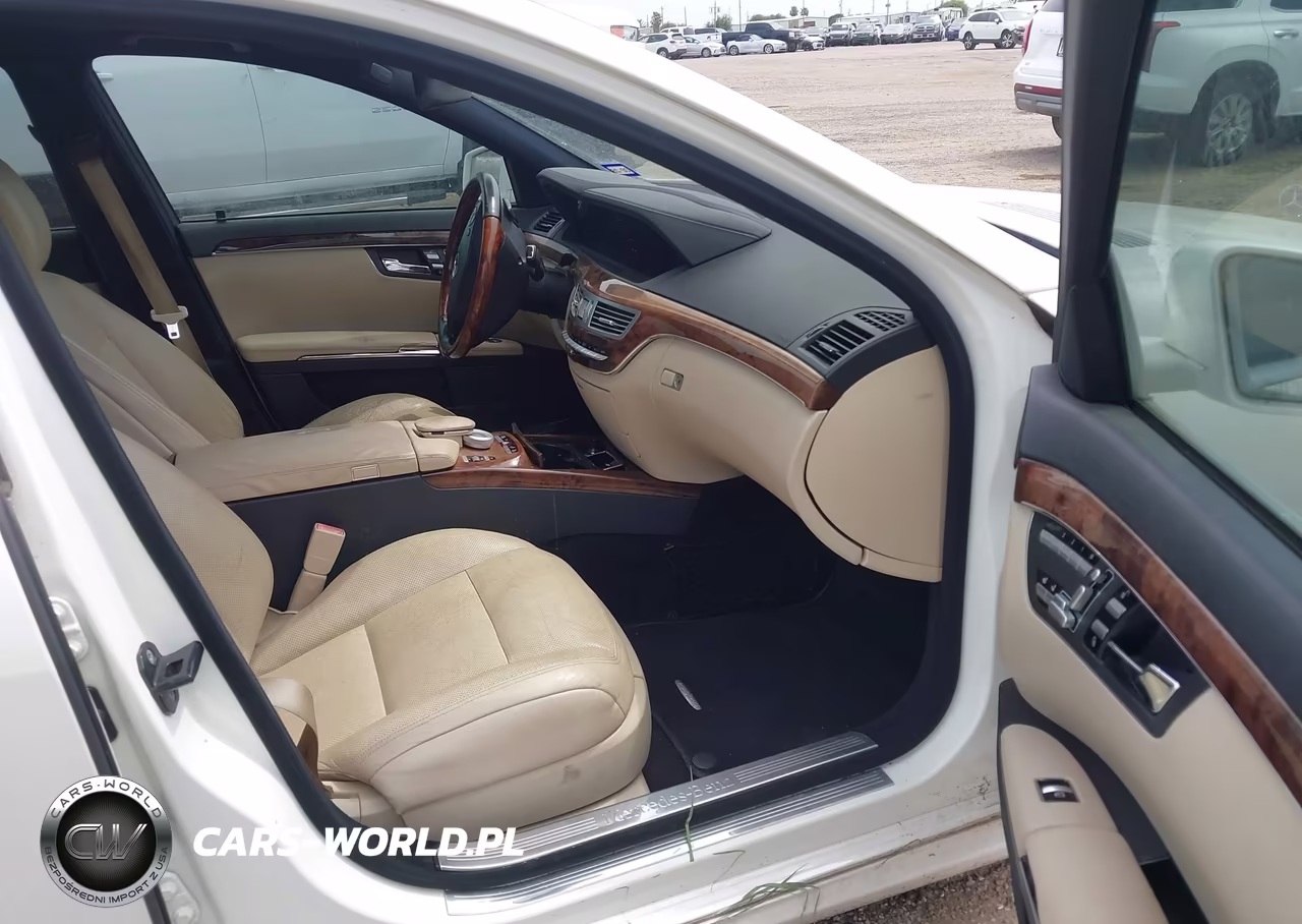 2011 Mercedes-Benz S 550 VIN:WDDNG7BBXBA415886 - 5