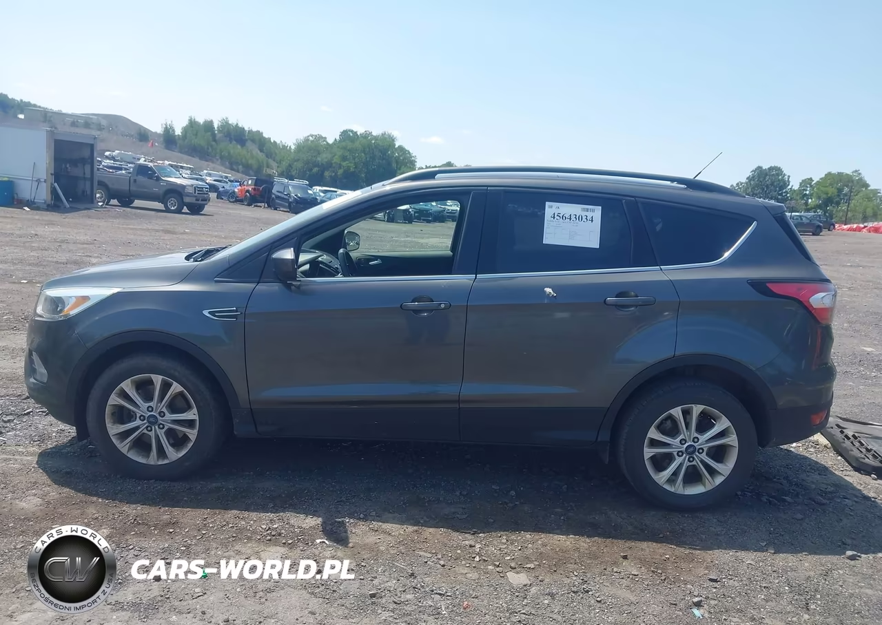 2018 Ford Escape Se VIN:1FMCU9GD8JUB34095 - 14
