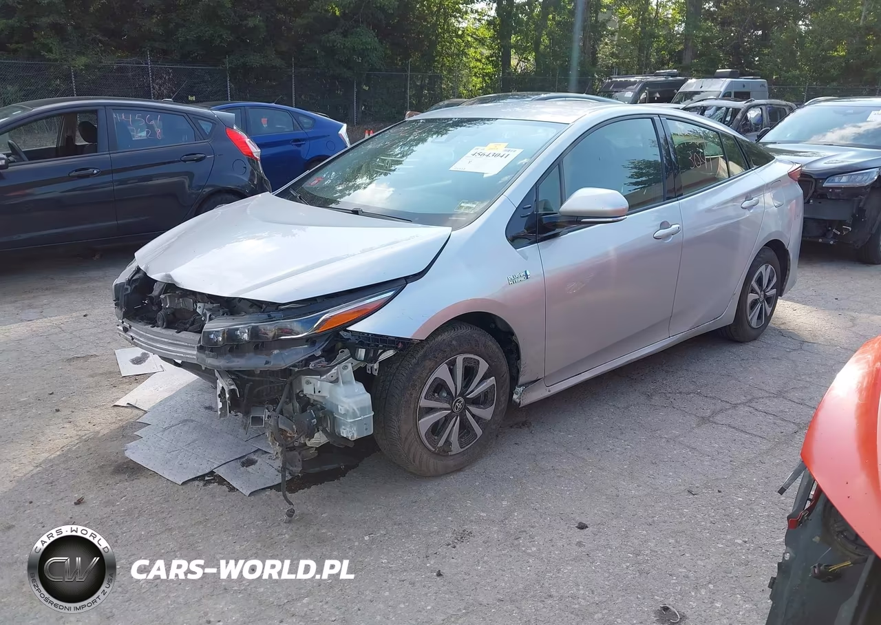 2018 Toyota Prius Prime Premium VIN:JTDKARFP3J3096379 - 2