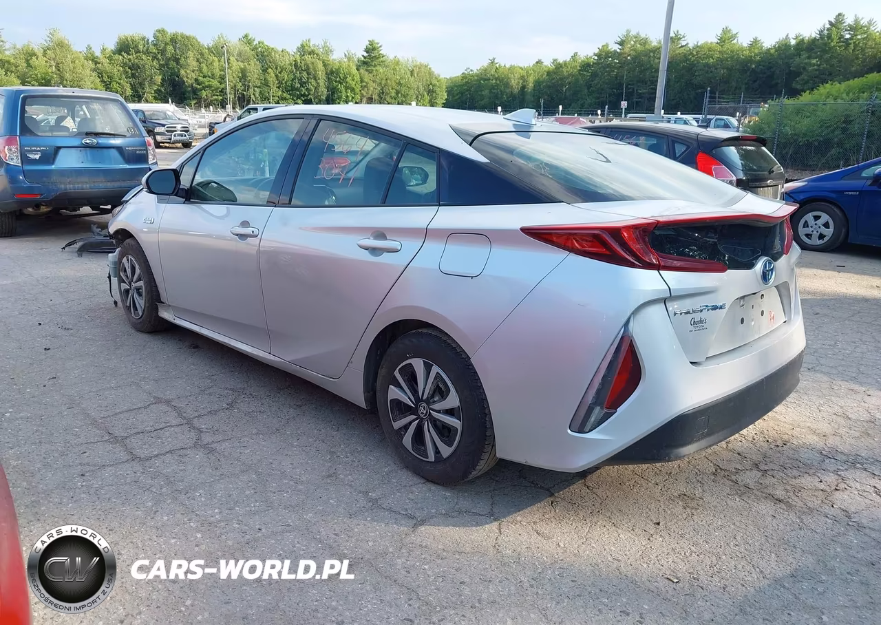 2018 Toyota Prius Prime Premium VIN:JTDKARFP3J3096379 - 3