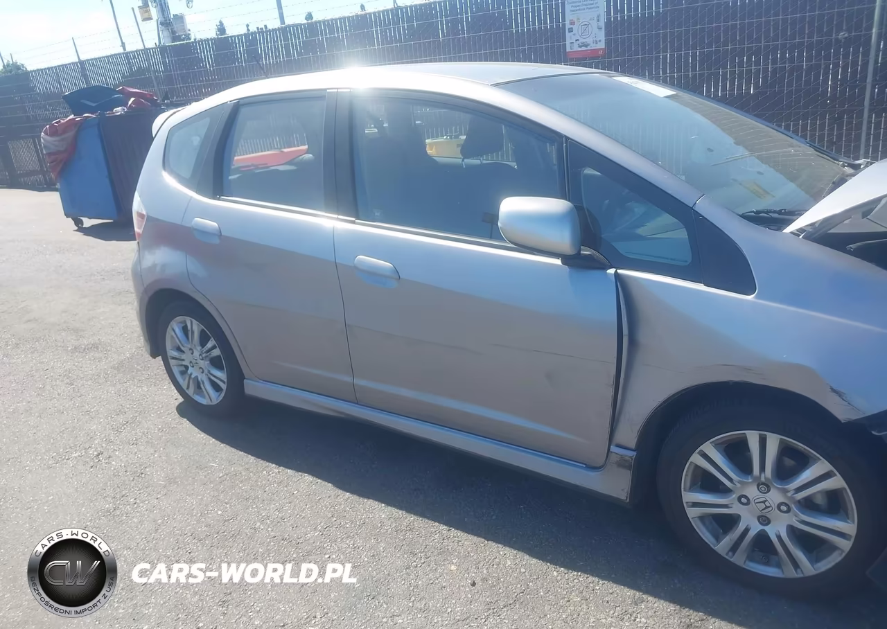 2009 Honda Fit Sport VIN:JHMGE88439S072087 - 13