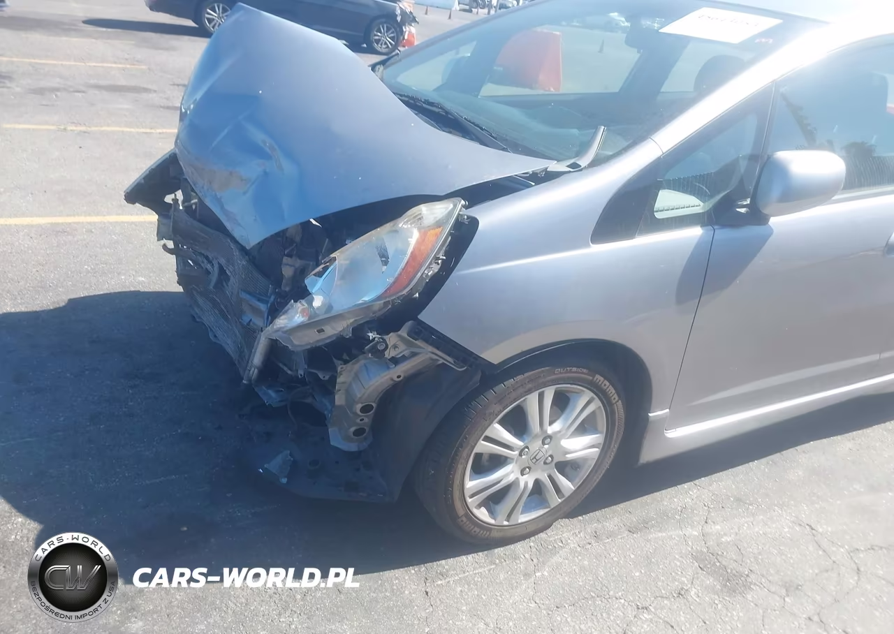 2009 Honda Fit Sport VIN:JHMGE88439S072087 - 14