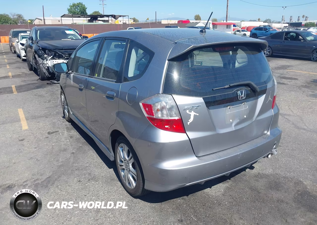 2009 Honda Fit Sport VIN:JHMGE88439S072087 - 3