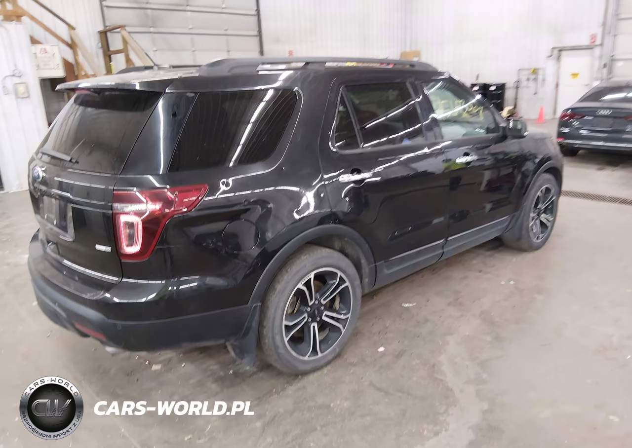 2013 Ford Explorer Sport VIN:1FM5K8GT7DGB58410 - 4