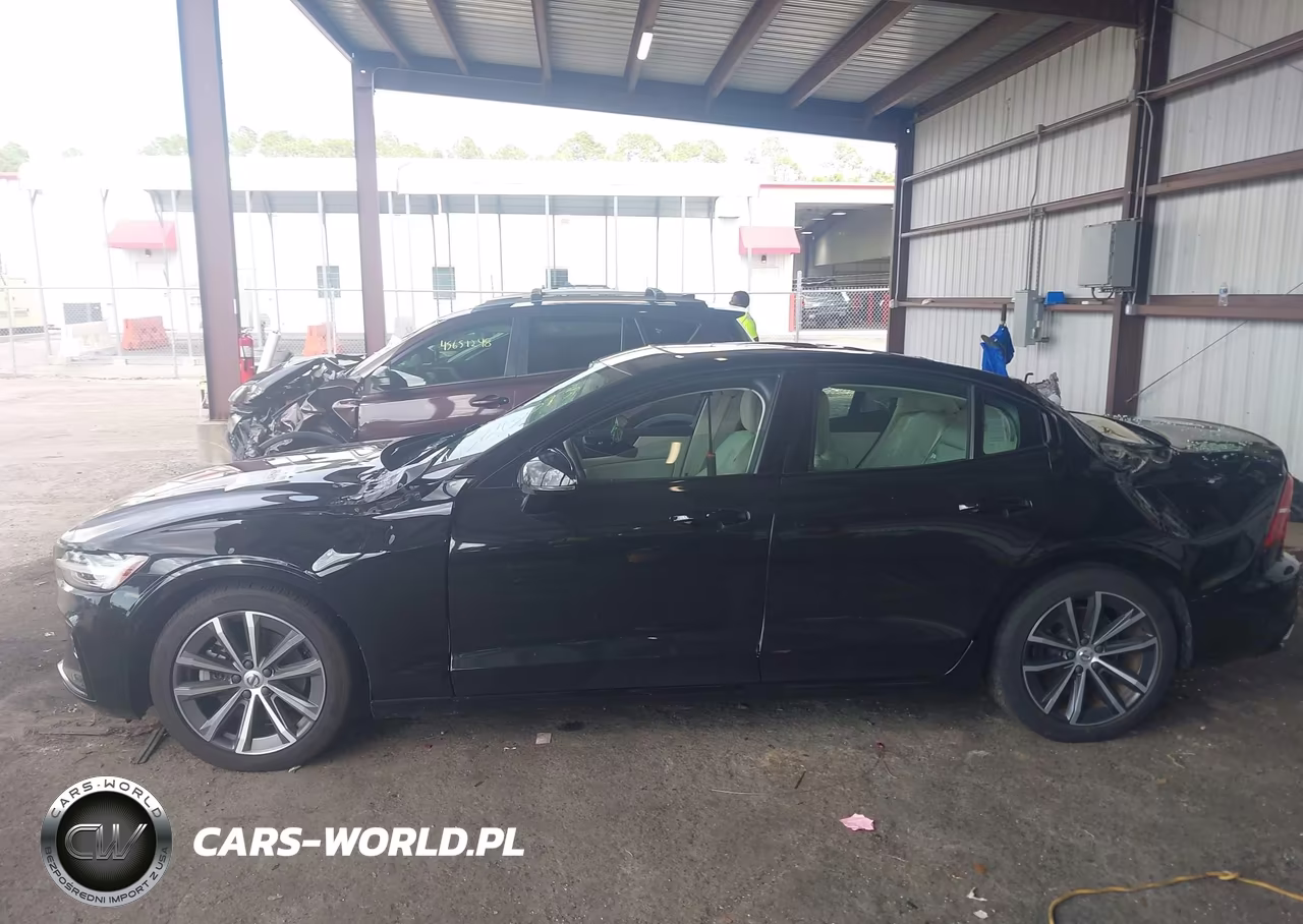 2021 Volvo S60 T5 Momentum VIN:7JR102FZ0MG123379 - 13