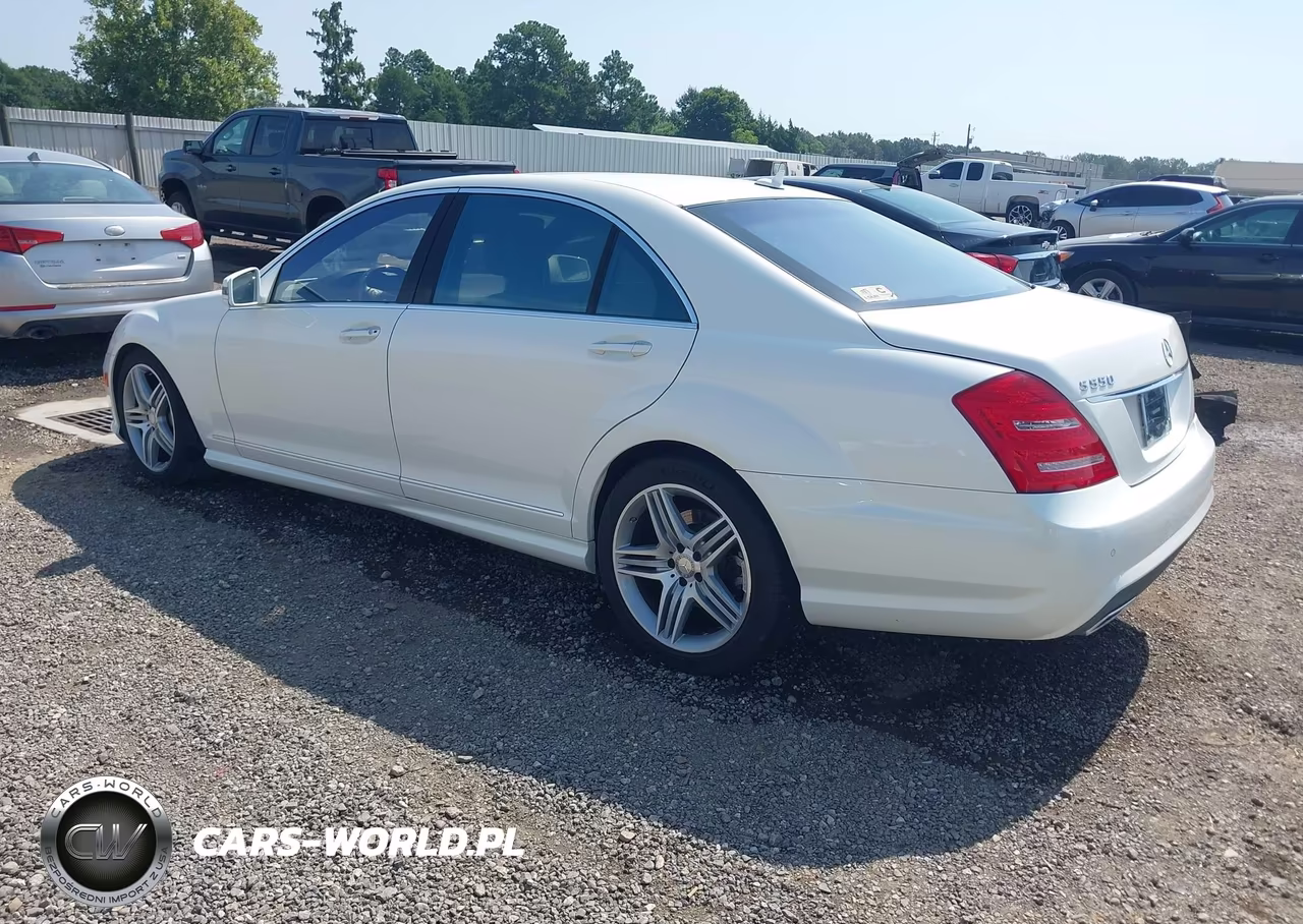 2013 Mercedes-Benz S 550 VIN:WDDNG7DB6DA504810 - 3