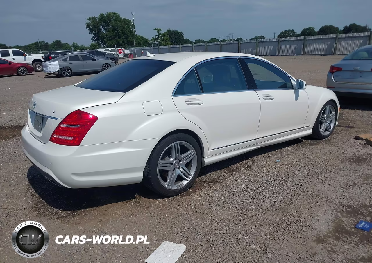 2013 Mercedes-Benz S 550 VIN:WDDNG7DB6DA504810 - 4