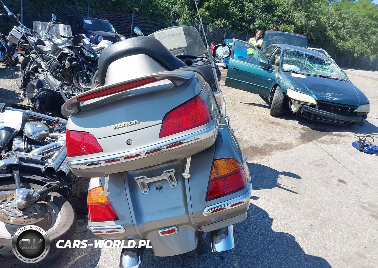 2002 Honda Gl1800 A VIN:1HFSC47402A100554 - 6