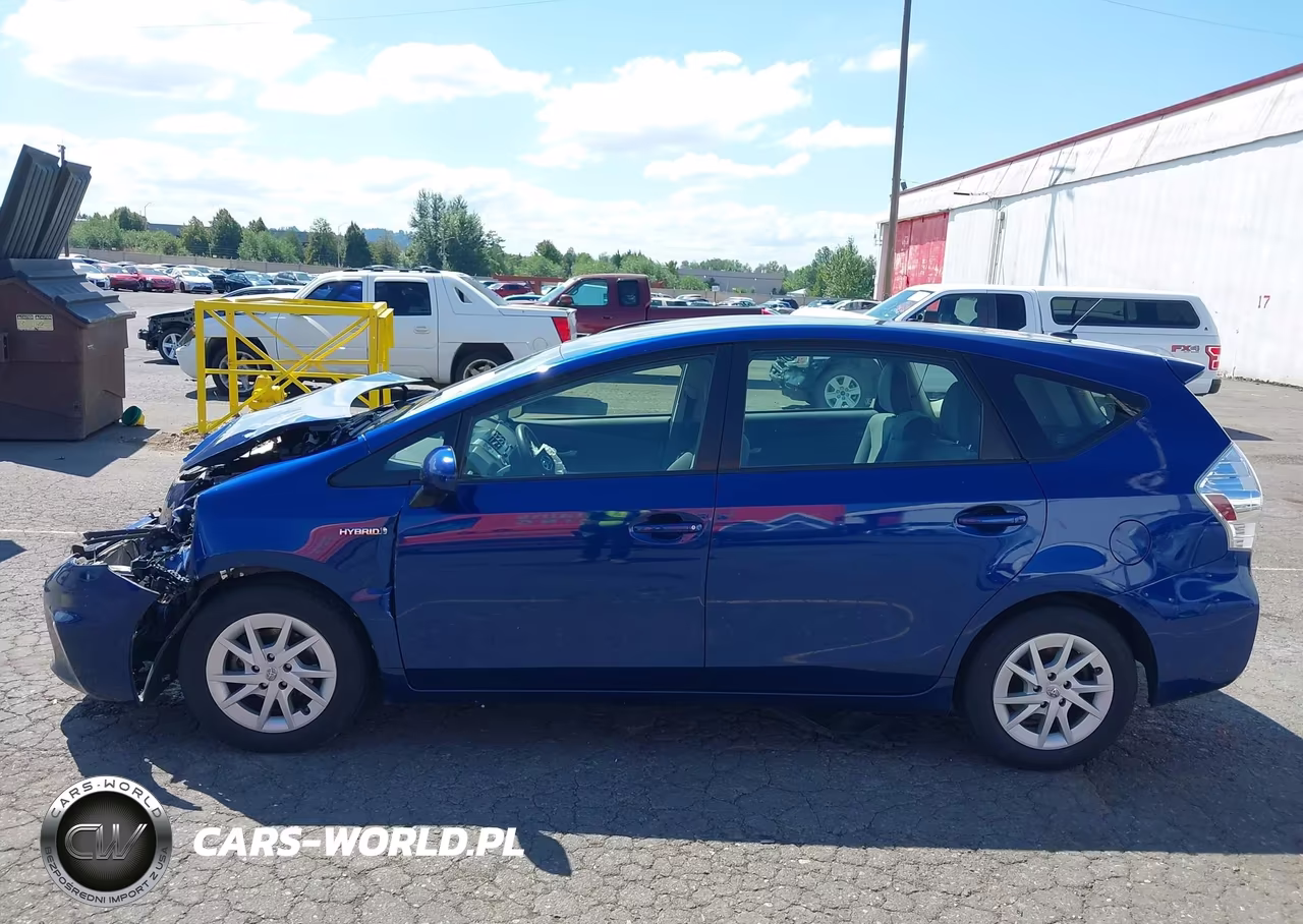 2014 Toyota Prius V Three VIN:JTDZN3EU1EJ002735 - 15