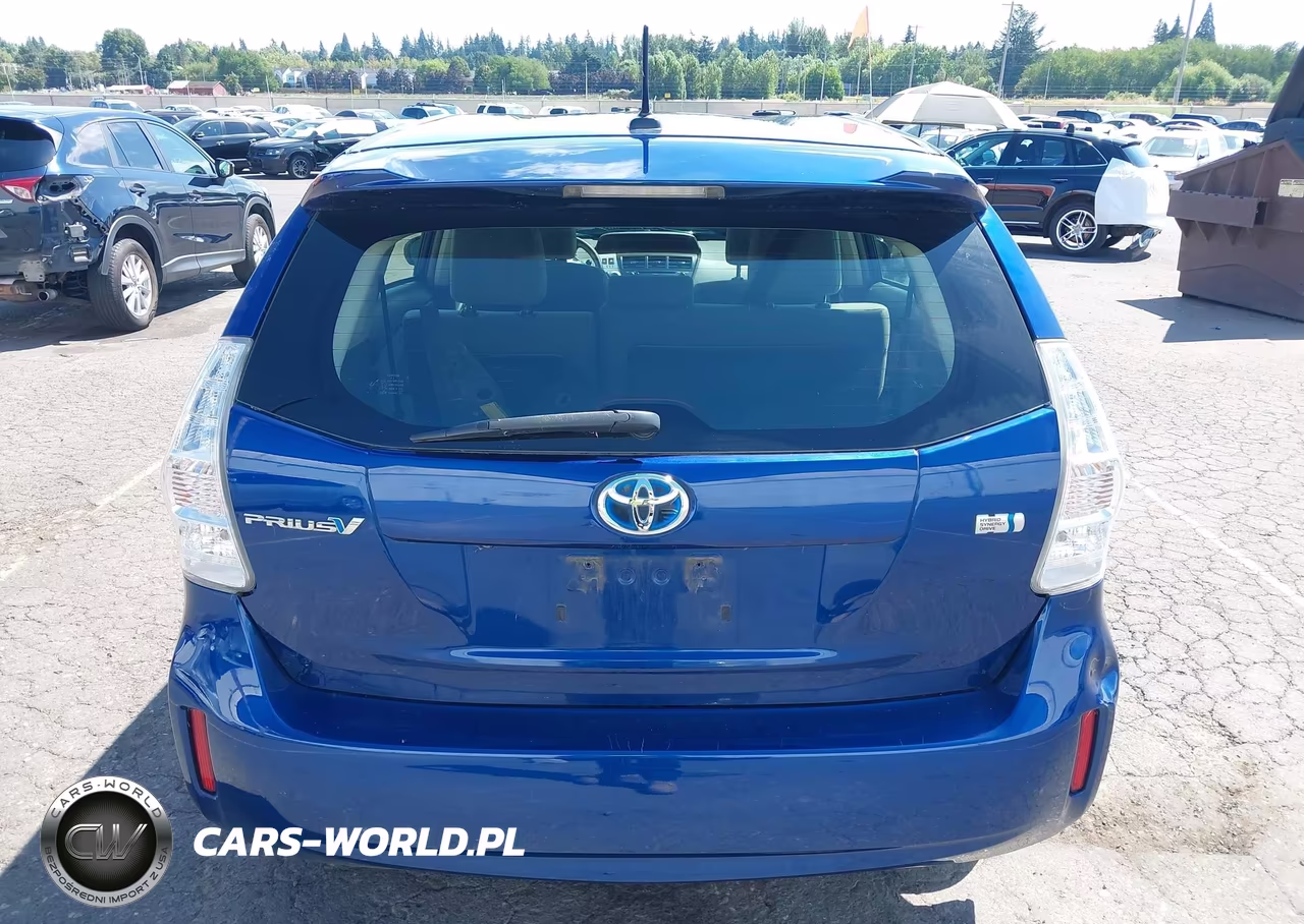 2014 Toyota Prius V Three VIN:JTDZN3EU1EJ002735 - 17