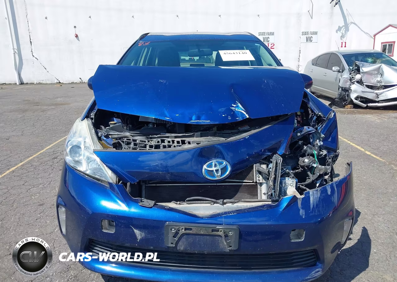 2014 Toyota Prius V Three VIN:JTDZN3EU1EJ002735 - 6