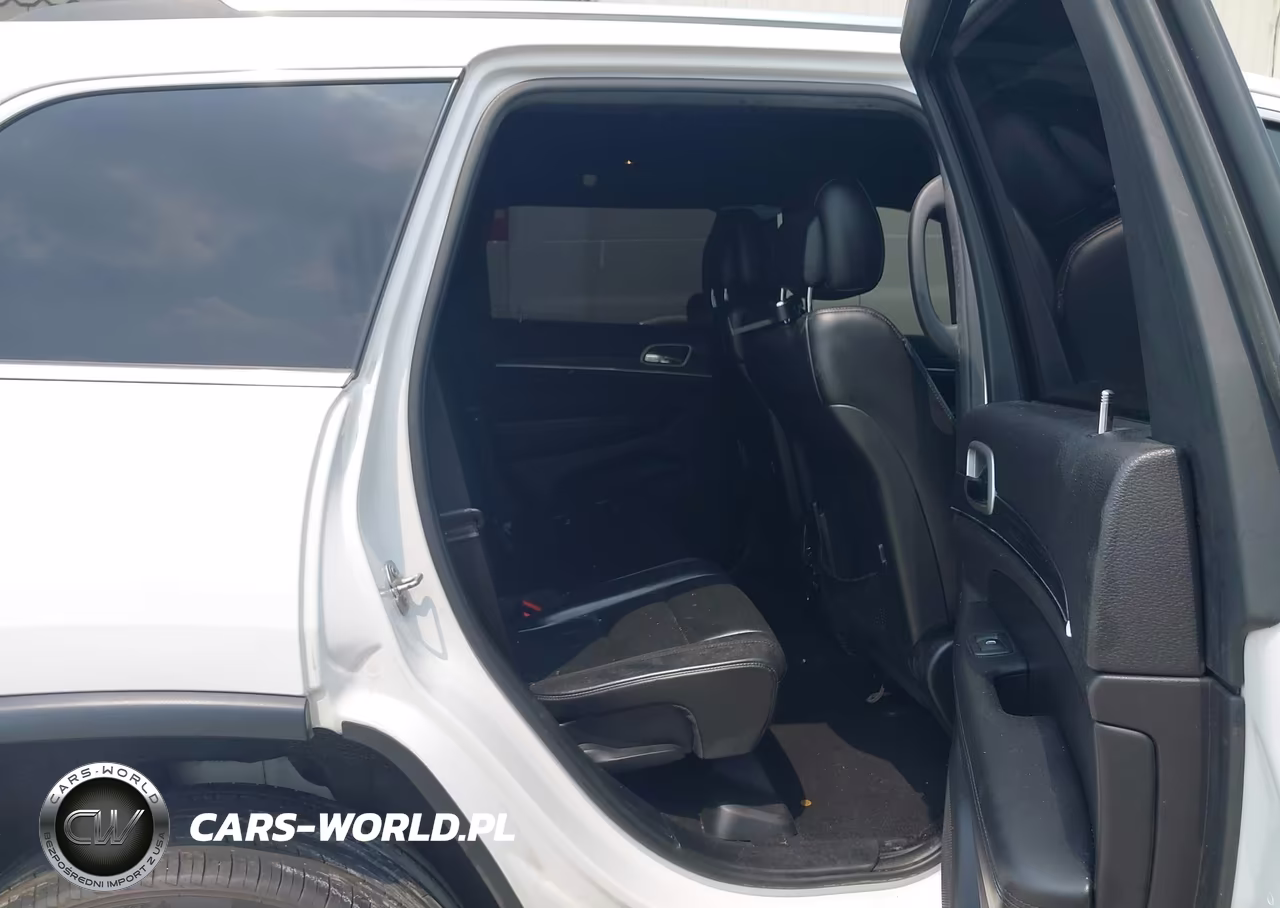 2019 Jeep Grand Cherokee Limited 4X4 VIN:1C4RJFBG1KC661359 - 8