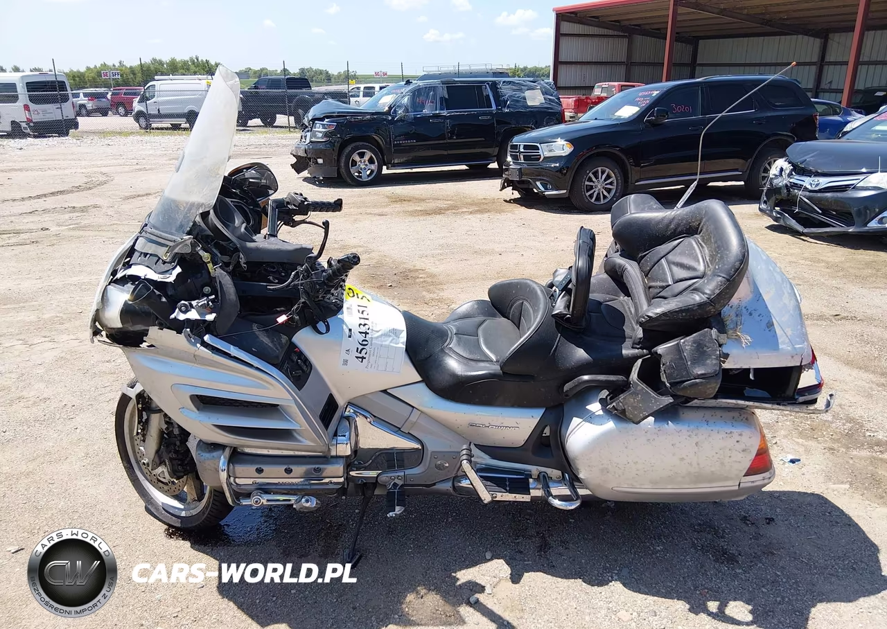 2005 Honda Gl1800 VIN:1HFSC47065A412590 - 13