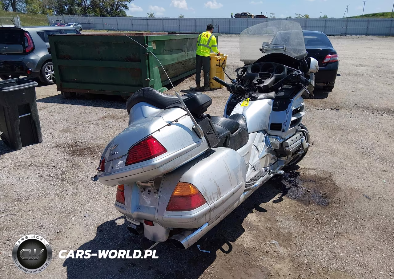 2005 Honda Gl1800 VIN:1HFSC47065A412590 - 4