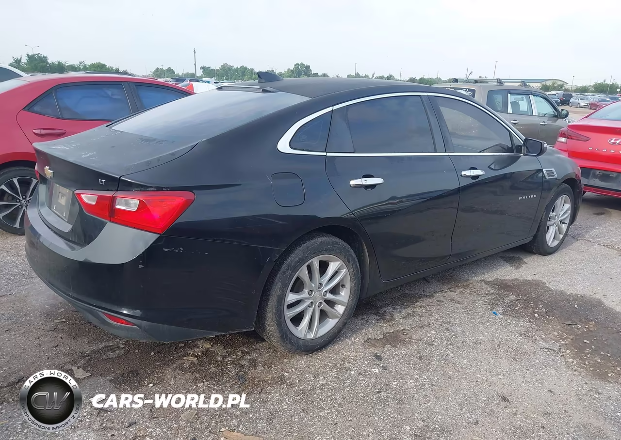 2017 Chevrolet Malibu 1Lt VIN:1G1ZE5ST9HF227993 - 4