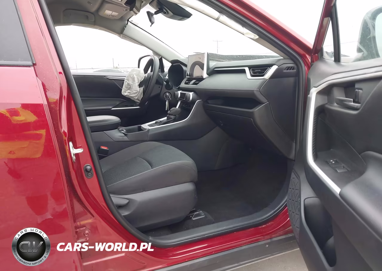 2025 Toyota Rav4 Hybrid Le VIN:4T3LWRFV2SU173634 - 5